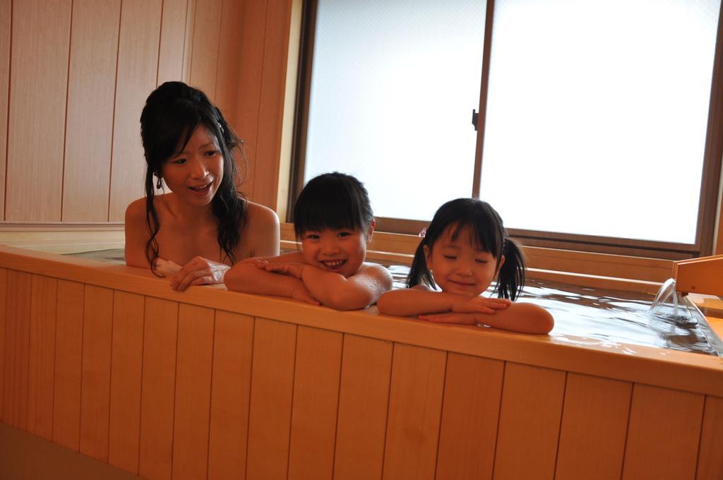 こんぴら温泉 貸切湯の宿 ことね Kotohira Exteriör bild